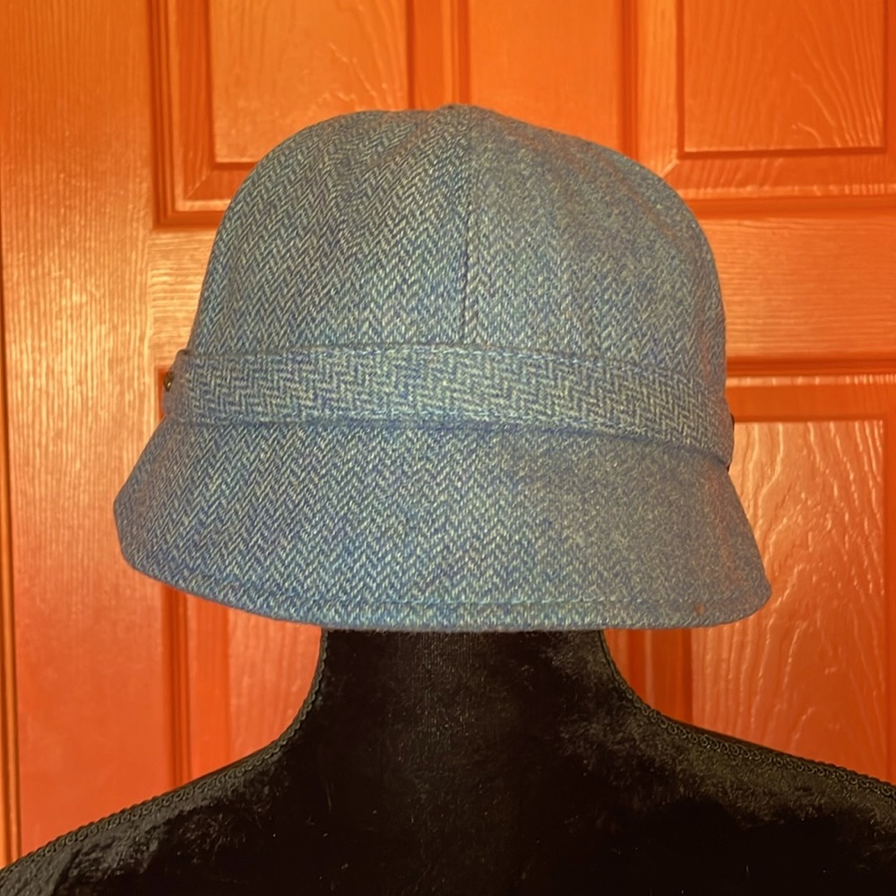 Mucros Weavers Flapper Cap 100% Wool; Lining 100% Cotton; Adjustable, One Size